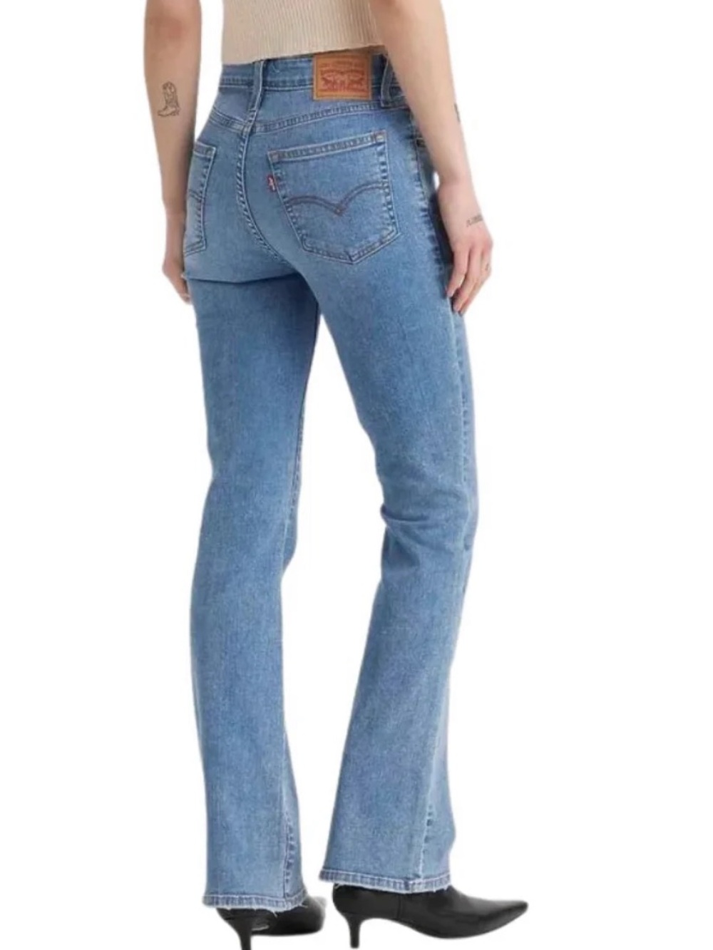 NWT Levi's 725 High Rise Bootcut Jean - Picture 3 of 6